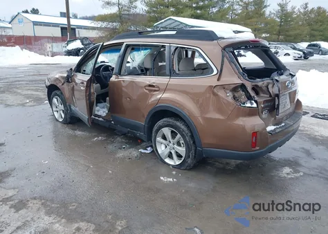 2013 Subaru Outback 2.5I Premium z USA, uszkodzony, nr VIN 4S4BRBGC5D3315189